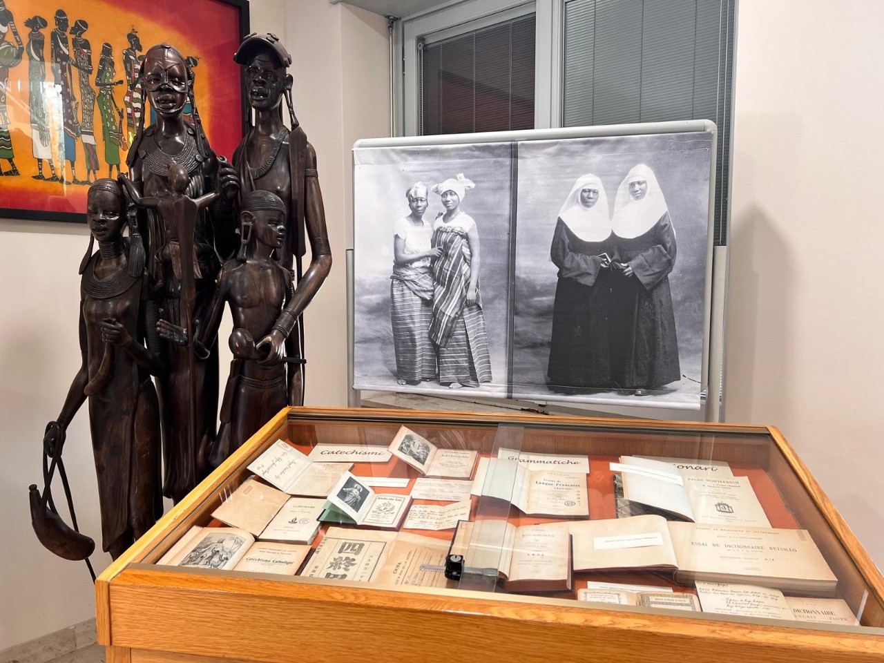 Catechismi, grammatiche e dizionari nelle diverse lingue dei territori di missione