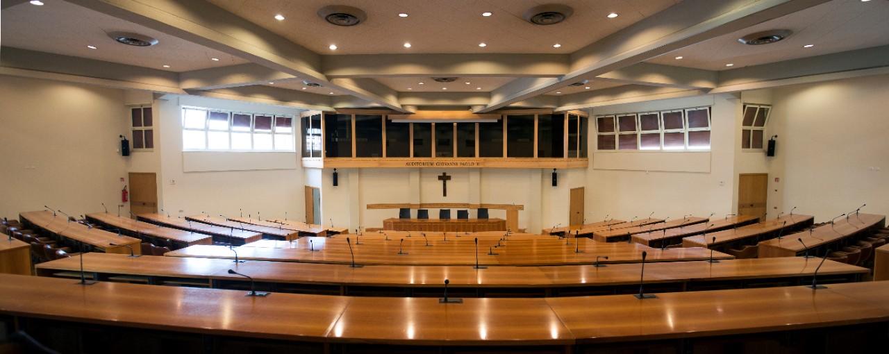 AUDITORIUM-FOTO-1.jpg